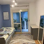 아파트 Cozy Near Centre