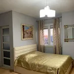 Cozy Near Centre