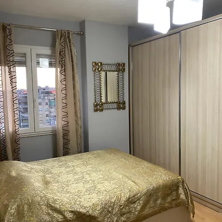 Cozy Near Centre Apartament Szkodra